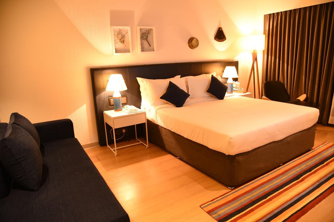 The Port Hotel Visakhapatnam Eksteriør bilde