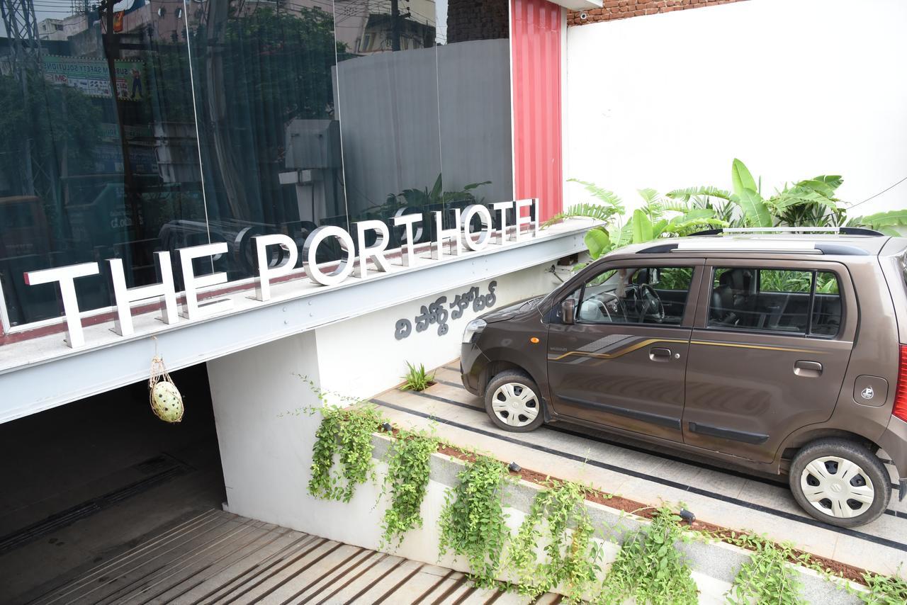 The Port Hotel Visakhapatnam Eksteriør bilde